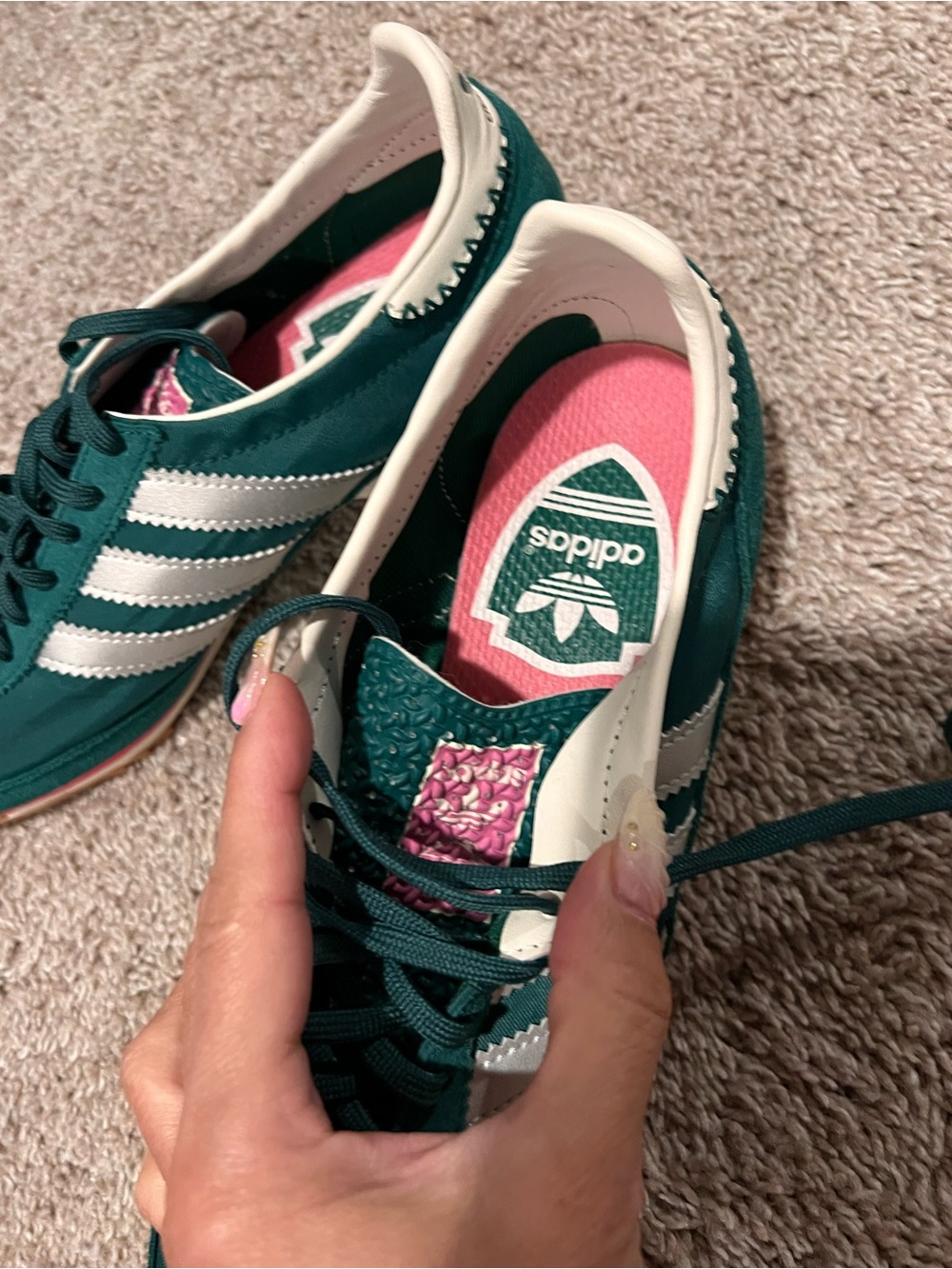 Like NEW! Adidas SL 72 OG green Pink Sneakers size 7.5 - Picture 9 of 10